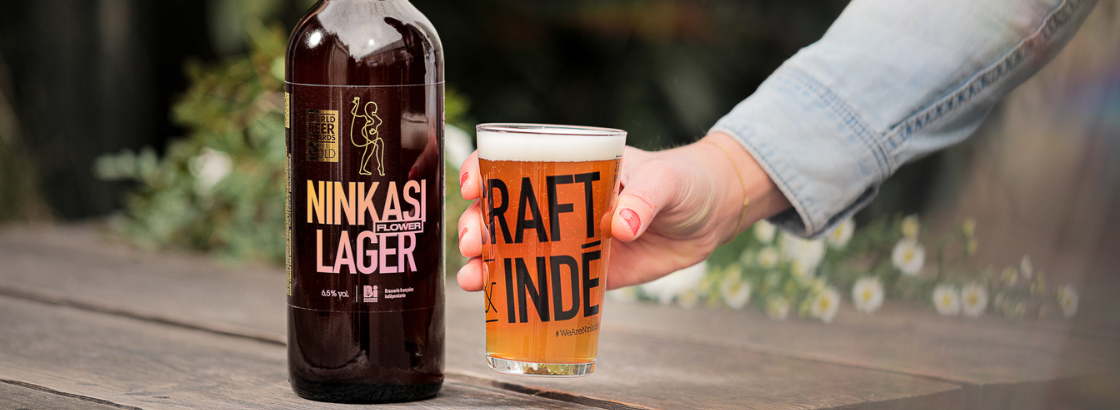 Flower Lager : les fleurs prennent les rênes