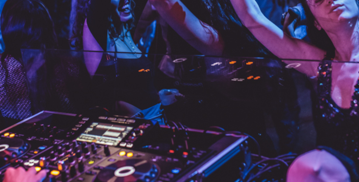 DJ set W/ Pablow
